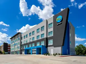 Tru by Hilton Plano Hwy 75