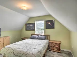 Charming haven - Walk to Town< 8 miles to skiing!