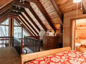Sequoia Forest Cabin Near Lake Isabella – Quiet Retreat, Hike Trails, Sleeps 6