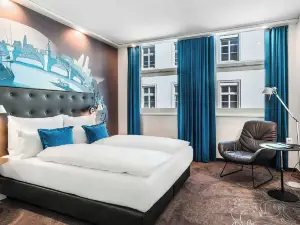 Motel One Basel