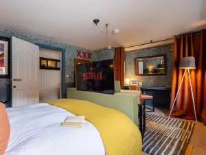 The Loft by the Bay in Scarborough