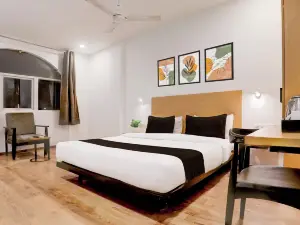 Townhouse Prayagraj Near Railway Station Formerly Santosh Palace