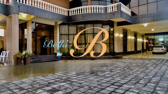 Bella Casa Hotel