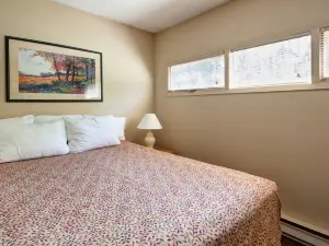 Panorama Mountain Resort - Toby Creek Horsethief Condos