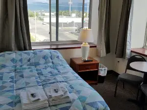 Ingra House Hotel