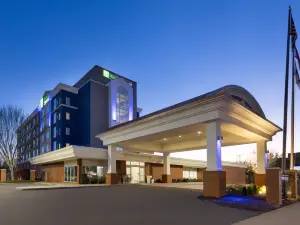 Holiday Inn Express 奧古斯塔東