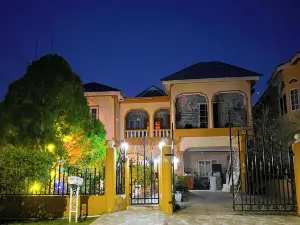 Windbreak Villa