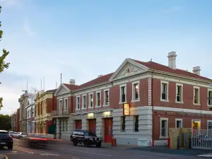 Old Fire Station Backpackers