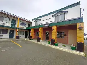 Kootenay Country Inn