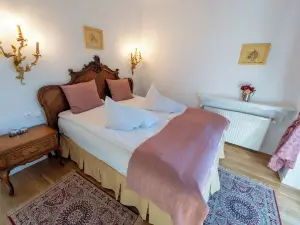 Casa Din Bran - Inn Cuisine