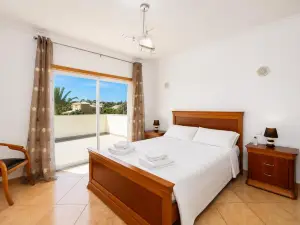 Villa Tavagueira in Guia