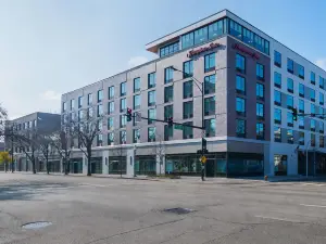Hampton Inn Chicago North/Loyola Station