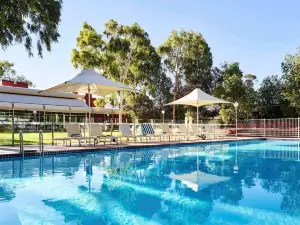Emu Walk Apartments