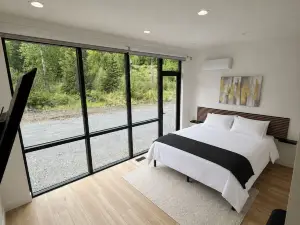 Stay Alaska - Modern Stays in the Wild