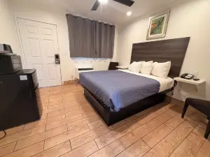 SurfSide Stay