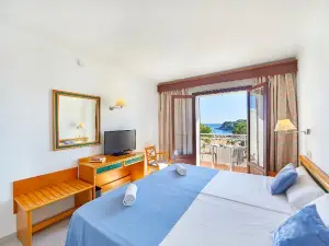 Gavimar Cala Gran Hotel and Apartments