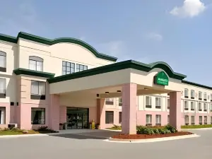 Holiday Inn Express & Suites MOBILE – I-65 by IHG
