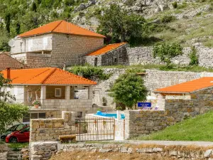 Villa Stone House Kuna