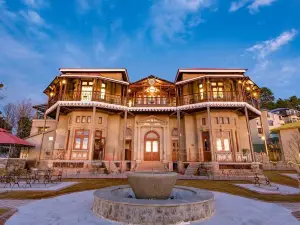 Cecil by Pearl Continental