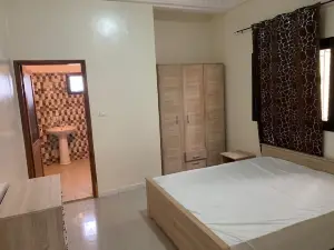 Beautiful Villa Nassima Fully furnished air-conditioned rooms with janitor available