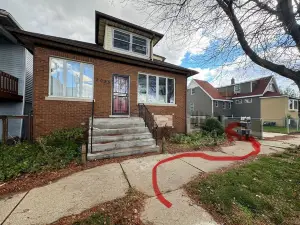 Cozy 1-bedroom apartment with WiFi, minutes from lovely Whiting downtown
