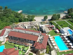 Blue Waves Resort