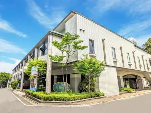 HOTEL CRYSTAL PALACE