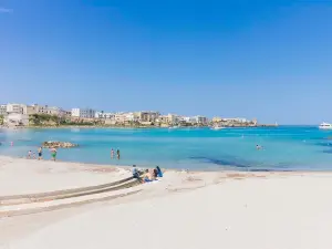 Casa Venere – Elegant Sea-View Apartment in Otranto’s Historic Centre