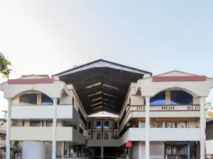 Hotel O Santushti