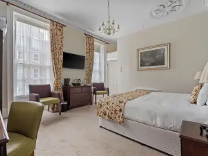 Sleeping Bear Hotel Dorchester