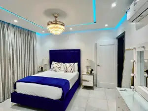 Spacious 3-bedroom apartment with AC, WiFi in amazing Santiago de los Caballeros