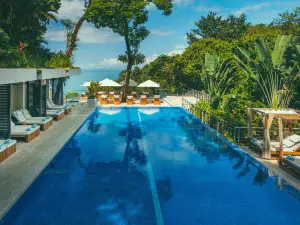 Los Altos Resort