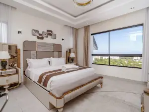 Mira Heights Suite & Conferencing
