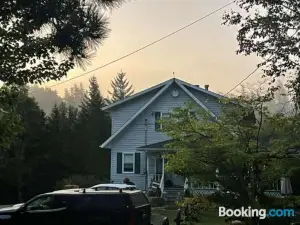 Forest & Lake PEI Bed & Breakfast