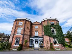 Rossett Hall Hotel
