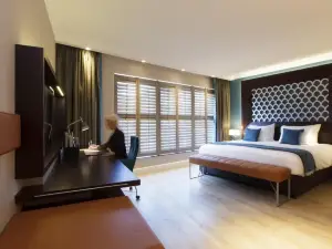 Hotel Dux