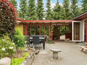 4 Person Holiday Home in Fårvang