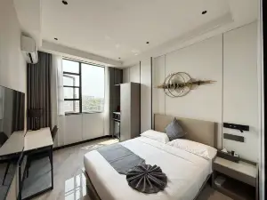 호텔 에덴 24 노벰브레