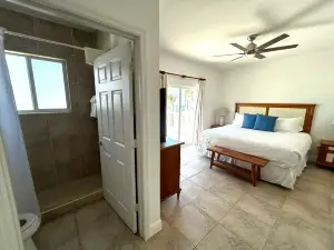 Infinity Poolside -  Two story Oceanview 3 Bedrooms / 3 Baths