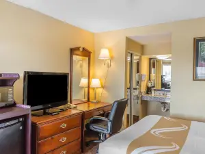 Quality Inn Calera I-65 Exit 231