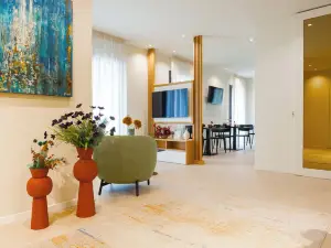 Hera rooms and suites