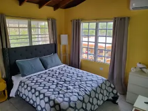 Steps to Playa Santa House with Pool, BBQ & Pool Table