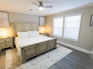 Hendrix Hideaway