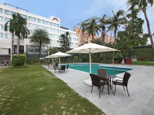 巴特那孔雀酒店