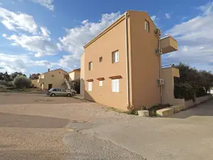 아파트먼트 카롤리나