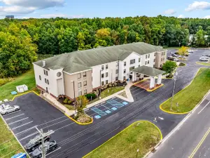 Holiday Inn Express & Suites CARNEYS POINT - PENNSVILLE by IHG
