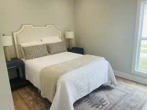 BRAND NEW GAMEDAY HOUSE in STARKVILLE! 3-Bedrooms/2 BA, 2-miles to campus!