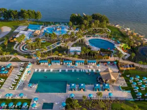 Margaritaville Lake Resort, Lake Conroe