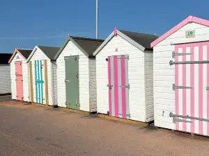 Cherwood Guest House