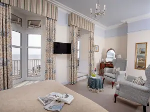 Royal York & Faulkner Hotel